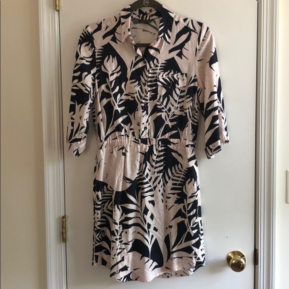 Topshop floral casual palm design dress black/pink